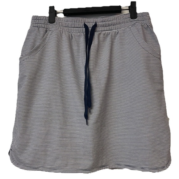 NWOT Duluth Trading Tennis Skirt Navy/White Size M tennis, golf, hiking - Picture 7 of 7